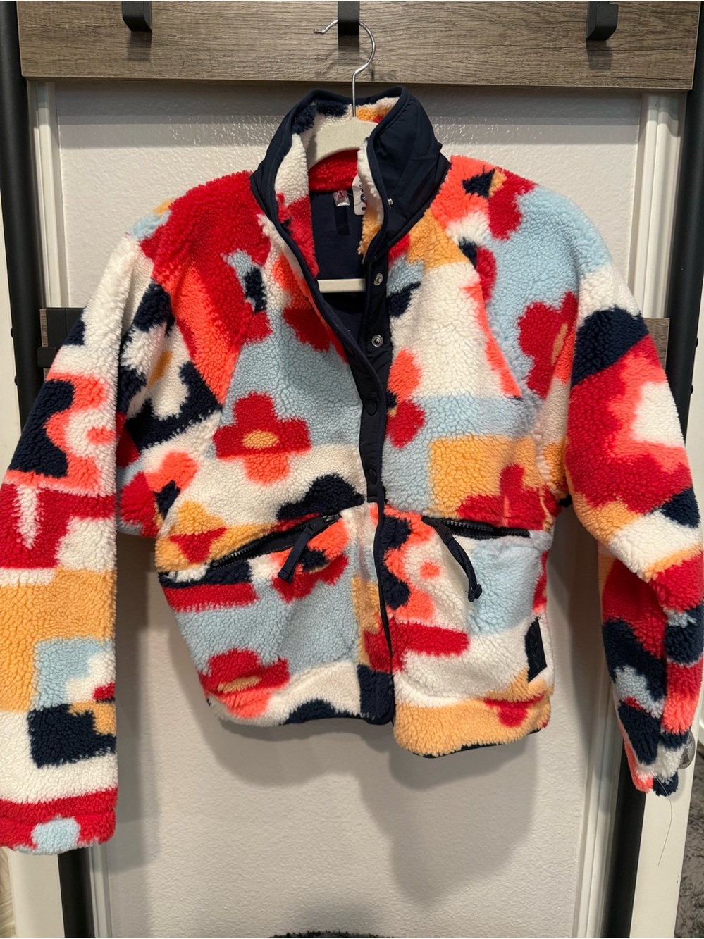 Free People Hit The Slopes Printed Fleece
Jacket Zip Pockets Coral
Multi